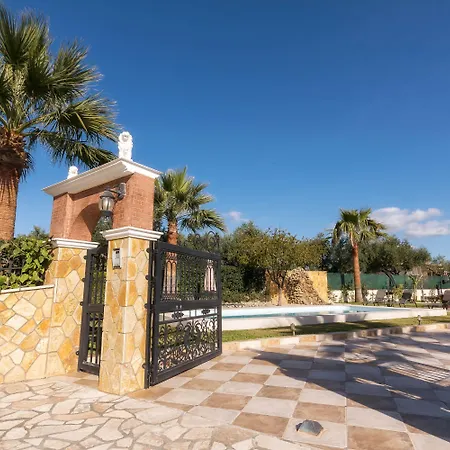 Fontana Villa