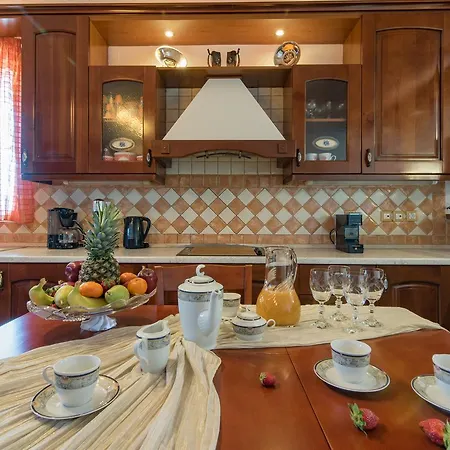 Villa Fontana Mouzákion